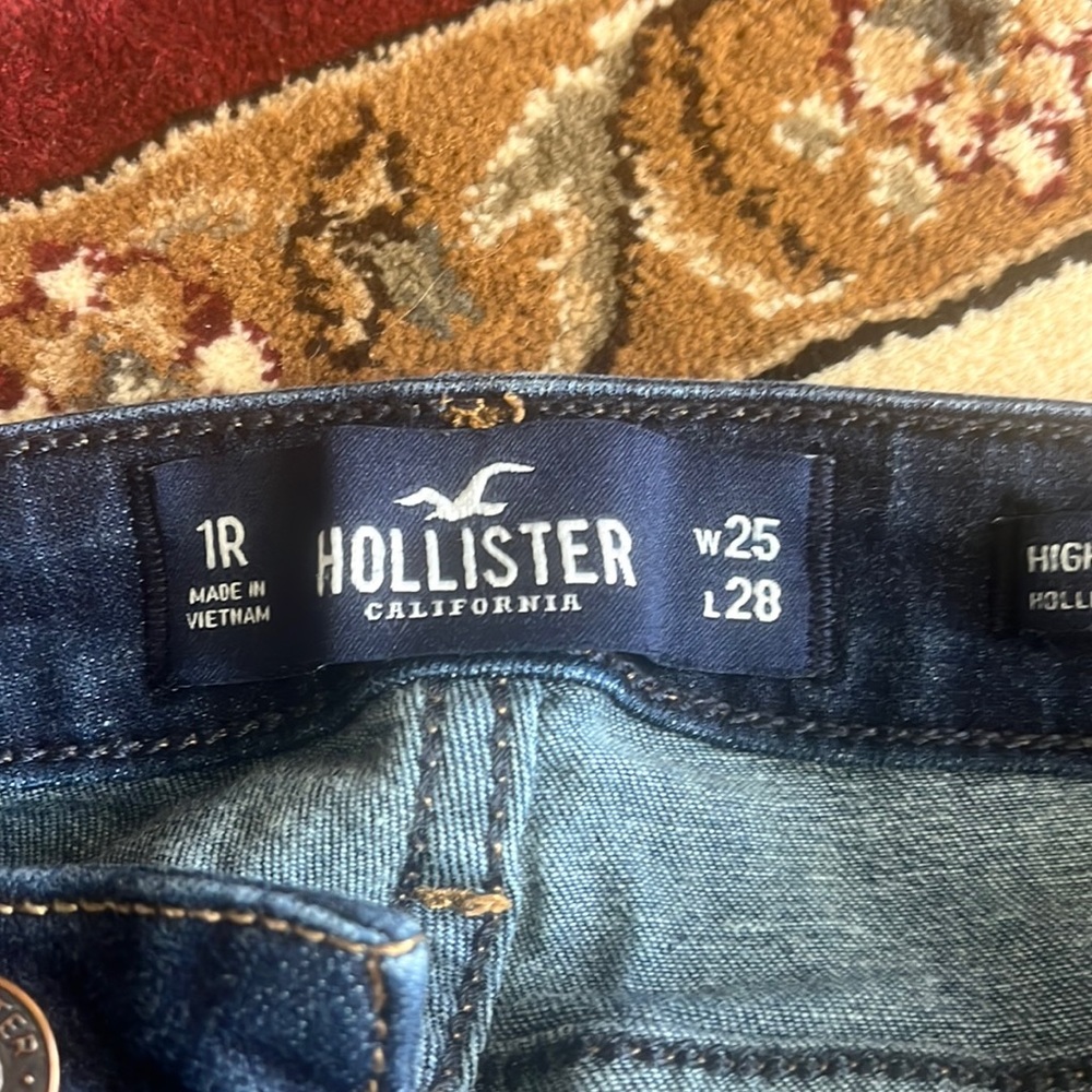 Hollister skinny jeans